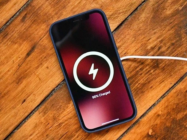 宜丰苹果手机维修分享iPhone 12可以随便充电吗 